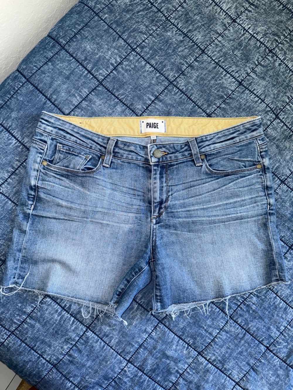 PAIGE Light Blue Distressed Denim Cutoff Shorts size 30